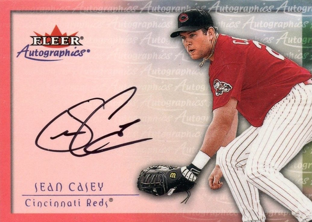 Sean Casey autographed baseball card (Cincinnati Reds) 2001 Fleer