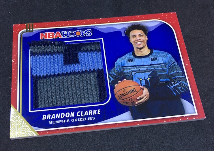 Buzz Break: 2019-20 NBA Hoops Winter basketball cards / Blowout Buzz