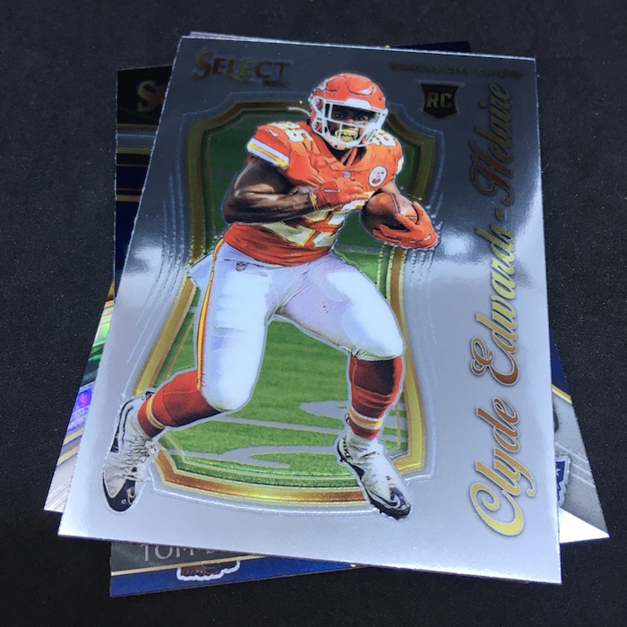 First Buzz: 2020 Panini Certified football cards / Blowout Buzz