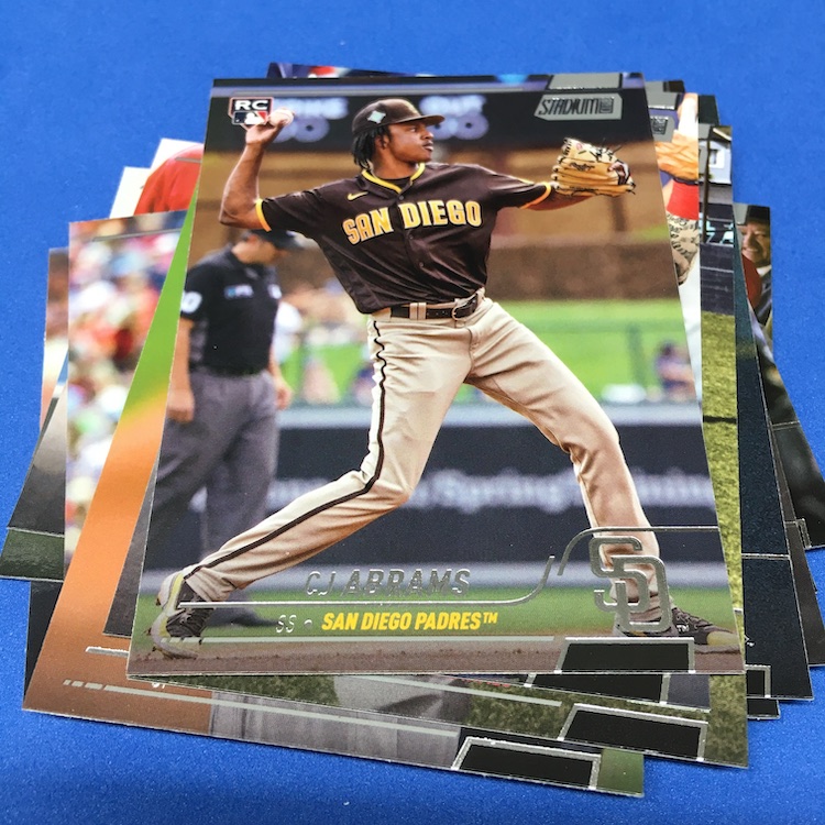 Buzz Break: 2022 Topps Stadium Club MLB cards (blaster box