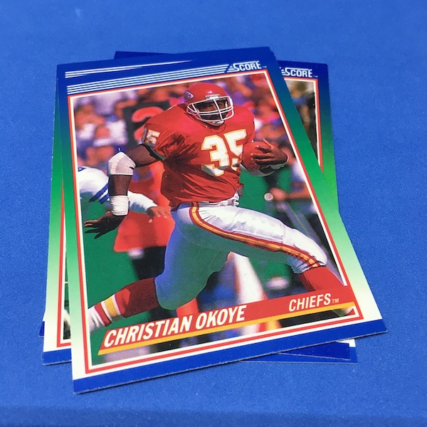 Buzz Break 1990 Score Series 1 football cards (three packs) / Blowout Buzz