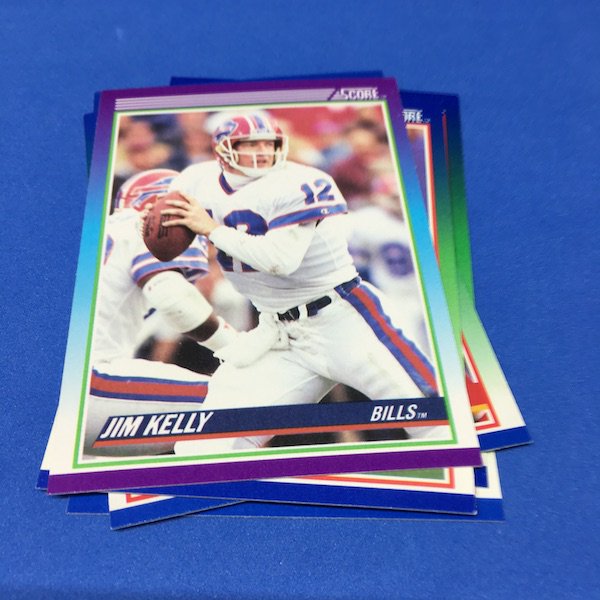 Buzz Break 1990 Score Series 1 football cards (three packs) / Blowout Buzz