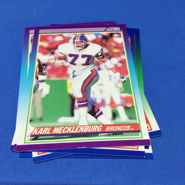 Buzz Break 1990 Score Series 1 football cards (three packs) / Blowout Buzz